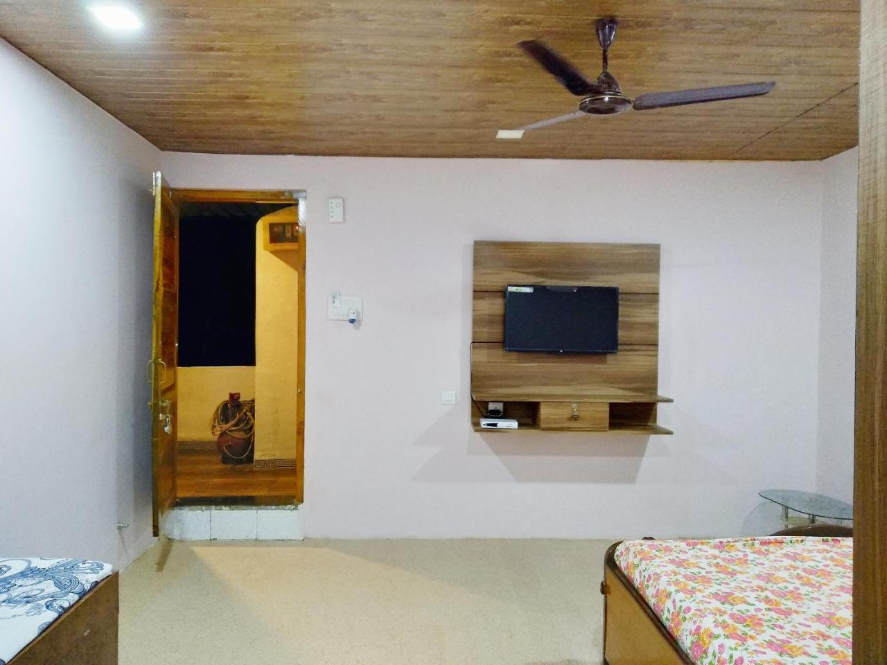 Mhatre'S Guest House Alībāg Exterior photo